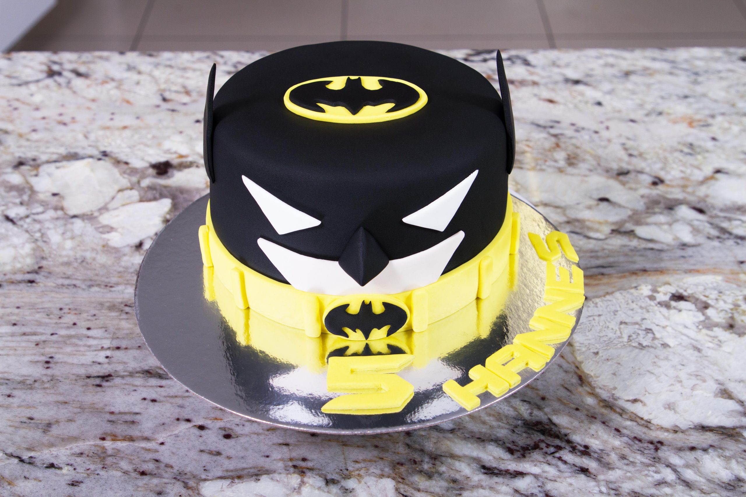 Easy Batman Birthday Cake with DIY Cake Topper